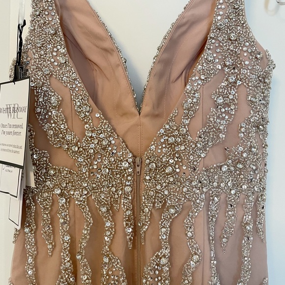 NWT Jadore “Libby Gown”. Prom dress or Form Dress - Picture 9 of 14